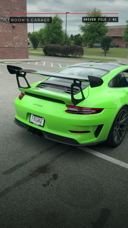 Lizard Green 911 GT3 RS
